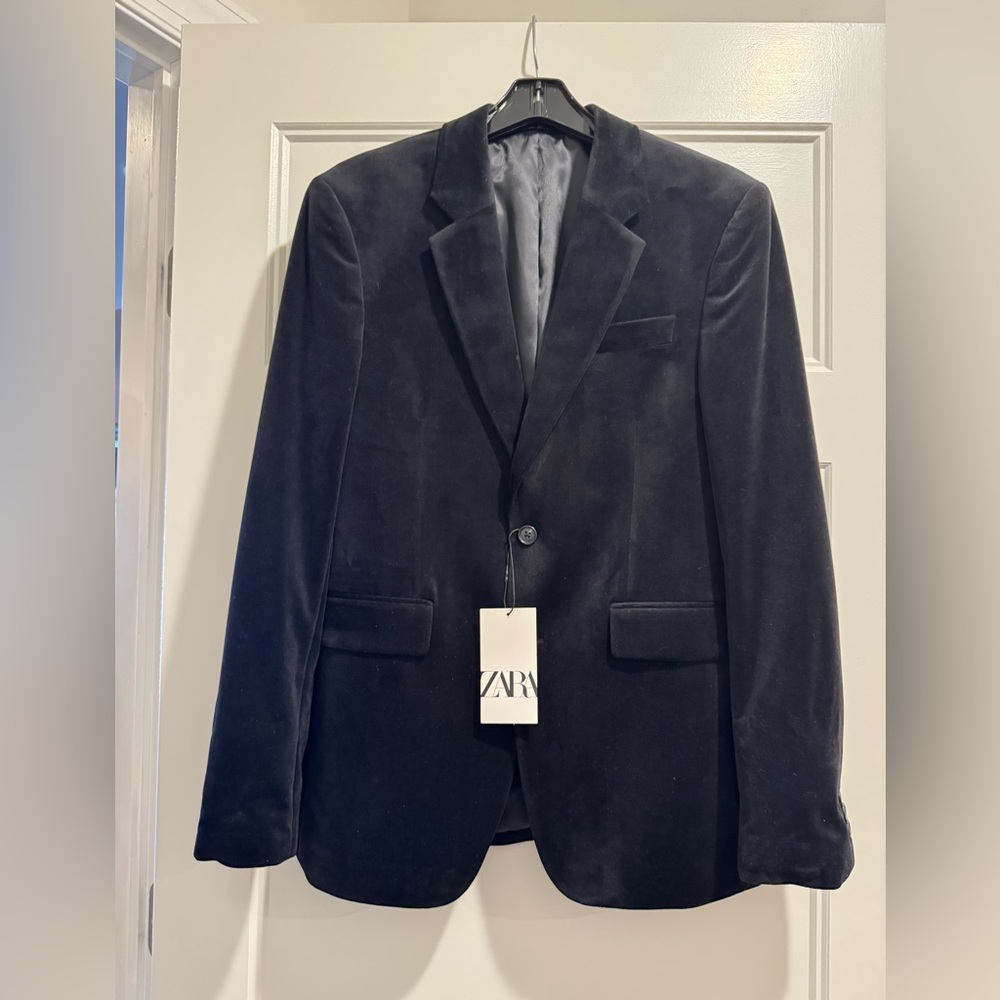Men’s Black Velvet Blazer